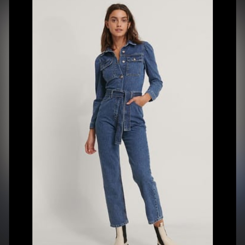 NA-KD Tie Front Denim Cropped Jumpsuit. 34/ size 4 US